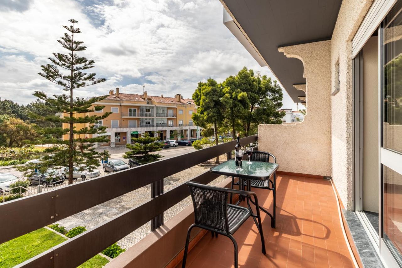 Hotel Colmeia Monte Real Exterior photo